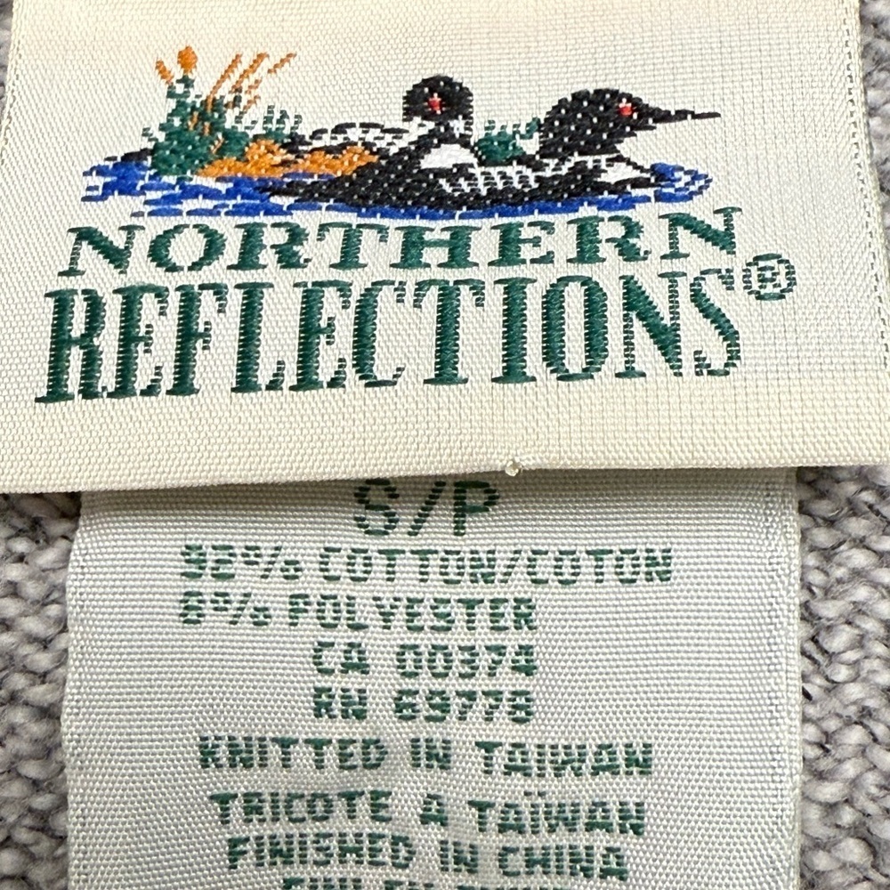 Northern Reflections Gray Floral Embroidered Button Cardigan Sweater SP - Picture 4 of 6